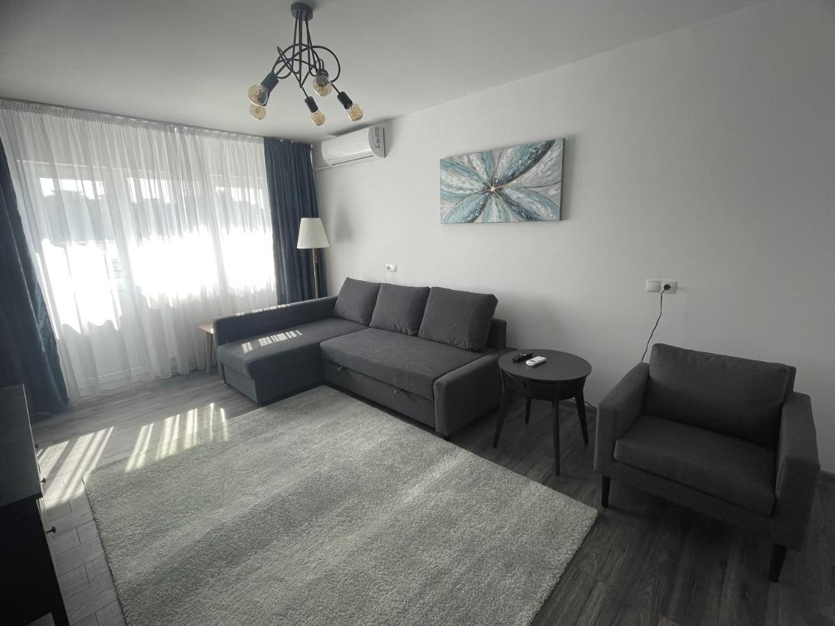 Vulcan Apartment Buzău Esterno foto