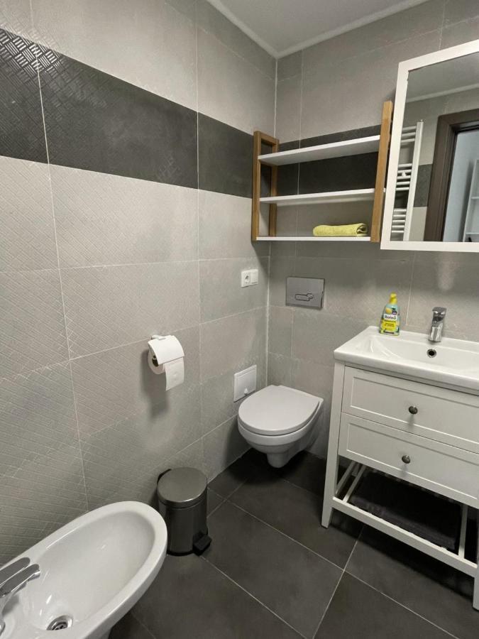 Vulcan Apartment Buzău Esterno foto