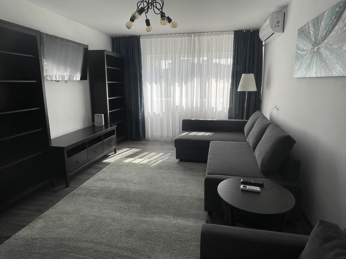 Vulcan Apartment Buzău Esterno foto